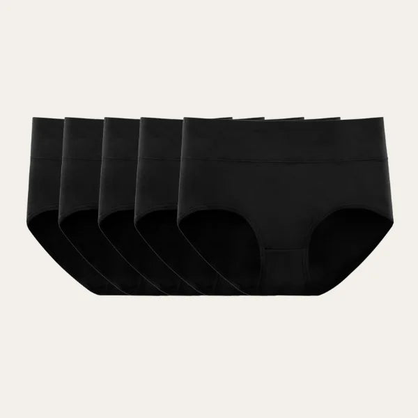 Pack com cinco cuecas pretas Pure Le Liss em algodão macio, cintura média e design clássico para o uso diário.
