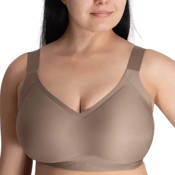 Close up do soutien Sculpt nude sem aro com copas moldadas, alças largas e tecido suave.