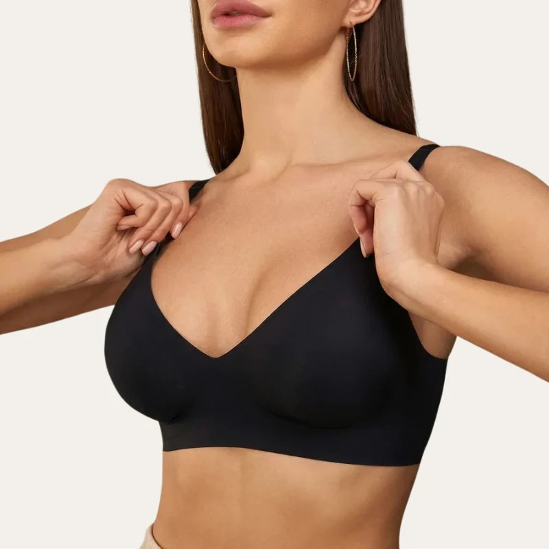 Bralette Noar Le Liss preto sem aros detalhe copa macia e alças largas ajustáveis
