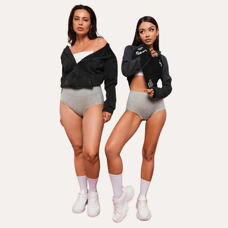 Modelos a usar cueca cinza de cintura média – Cuecas Pure Cinza Le Liss