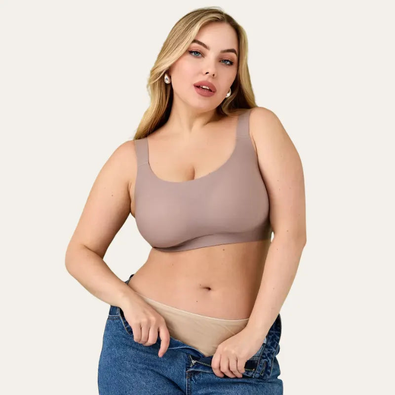 Soutien Aura Nude – Modelo a usar soutien vista frontal