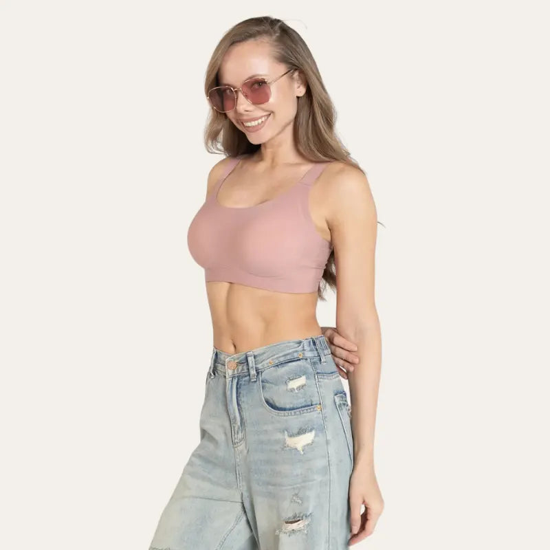 Soutien Aura Rosé sem aro Le Liss vista lateral no corpo