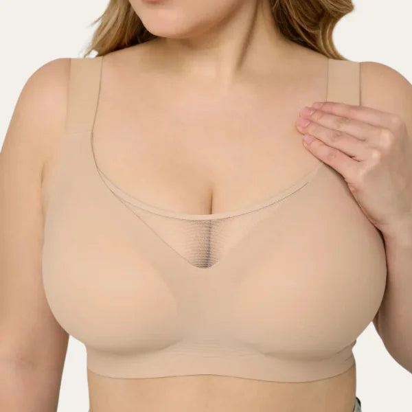 Close da copa e insert em tule em V do Soutien Nabel Palum em Bege