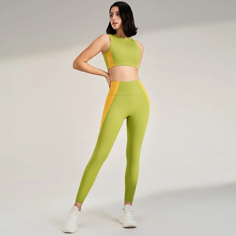 conjunto de roupa de treino, conjunto de academia feminino, conjunto fitness feminino, conjunto de treino feminino, conjunto de ginástica feminino, conjunto de treino com leggings, conjunto esportivo feminino, roupa de treino feminina, conjunto de treino compressão, conjunto de treino cintura alta
