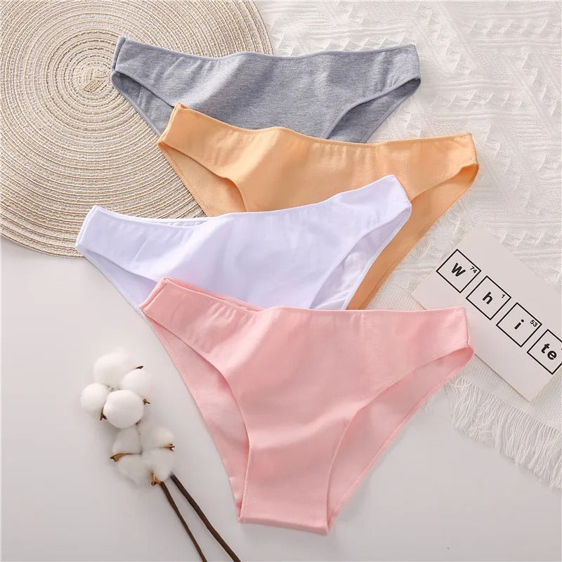 cueca feminina, calcinha sem costura, lingerie feminina, cueca de algodão, calcinha cintura baixa, lingerie confortável, cuecas respiráveis, conjunto de cuecas, cuecas plus size, roupa íntima feminina
